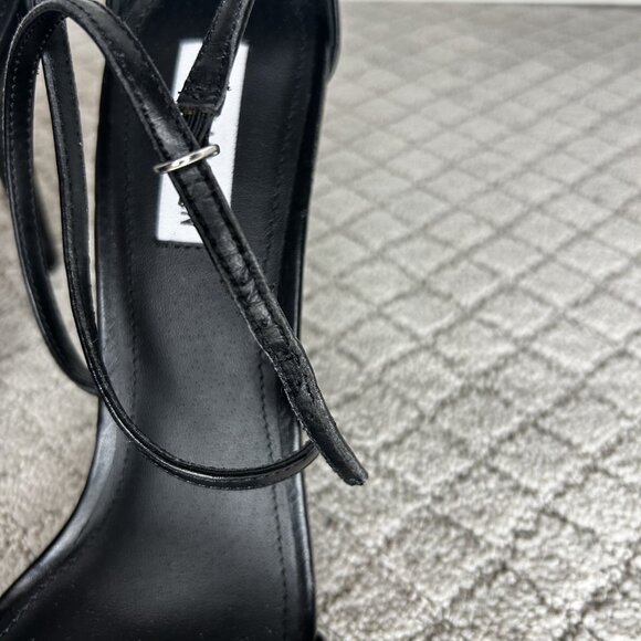 Steve Madden Womens Feliz Patent Ankle Strap Heels Black - Picture 8 of 8